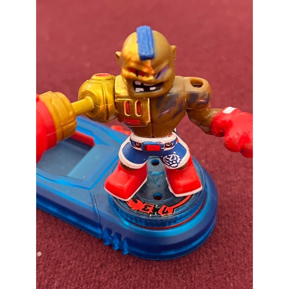 Akedo Ultimate Arcade Warriors Battling Action Figure Boxer Robot